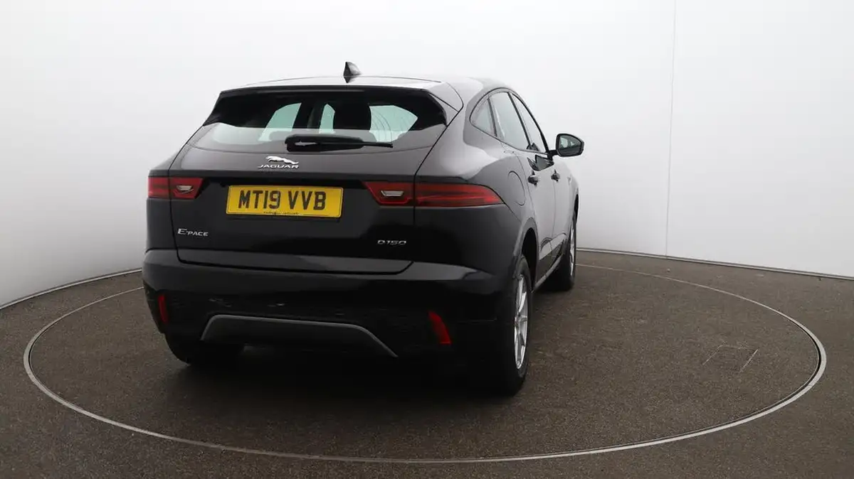 2019-jaguar-e-pace-20-i4d-150ps-big-57