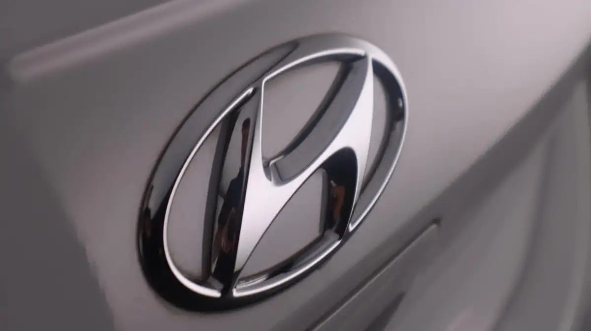 2020-hyundai-i10-10-se-connect-big-20