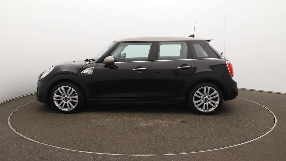 2017-mini-cooper-20-cooper-s-seven-media-xlss-5d-big-62
