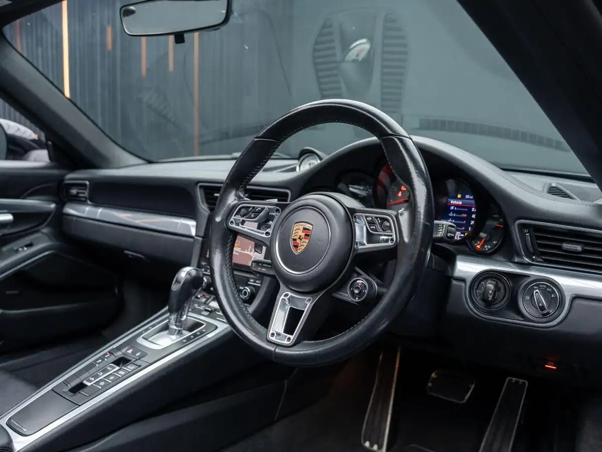 2016-porsche-911-30-carrera-s-cabriolet-pdk-big-3