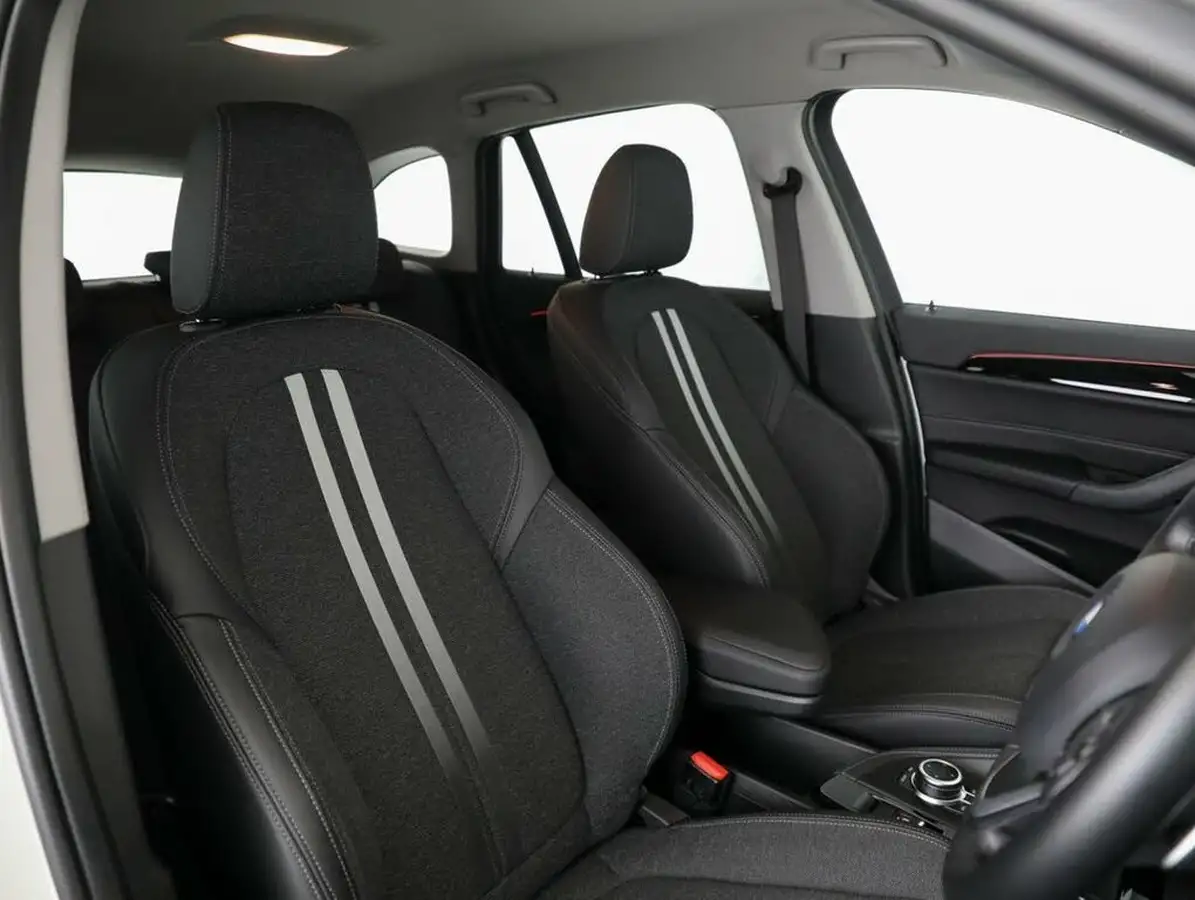 2021-bmw-x1-20-sdrive20i-sport-big-20