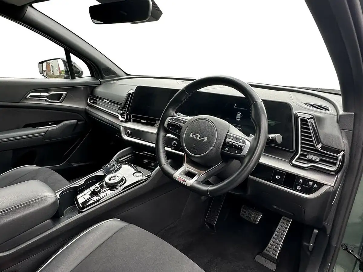 2024-kia-sportage-16-t-gdi-gt-line-226bhp-hev-auto-big-9