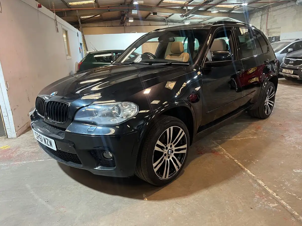 2011-bmw-x5-30td-xdrive40d-m-sport-big-0