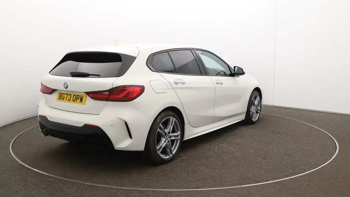 2023-bmw-1-series-15-118i-m-sport-lcp-dct-big-52