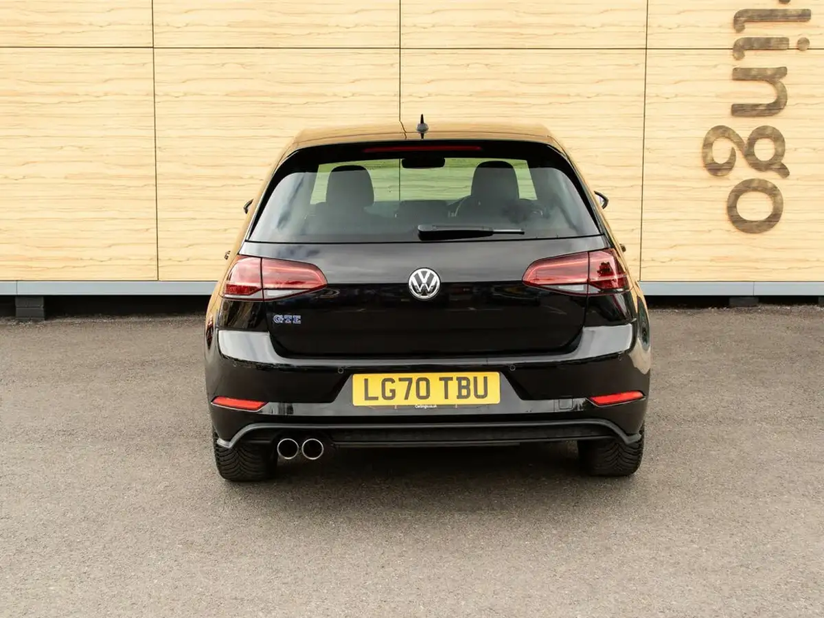 2020-volkswagen-golf-14-tsi-gte-advance-big-5