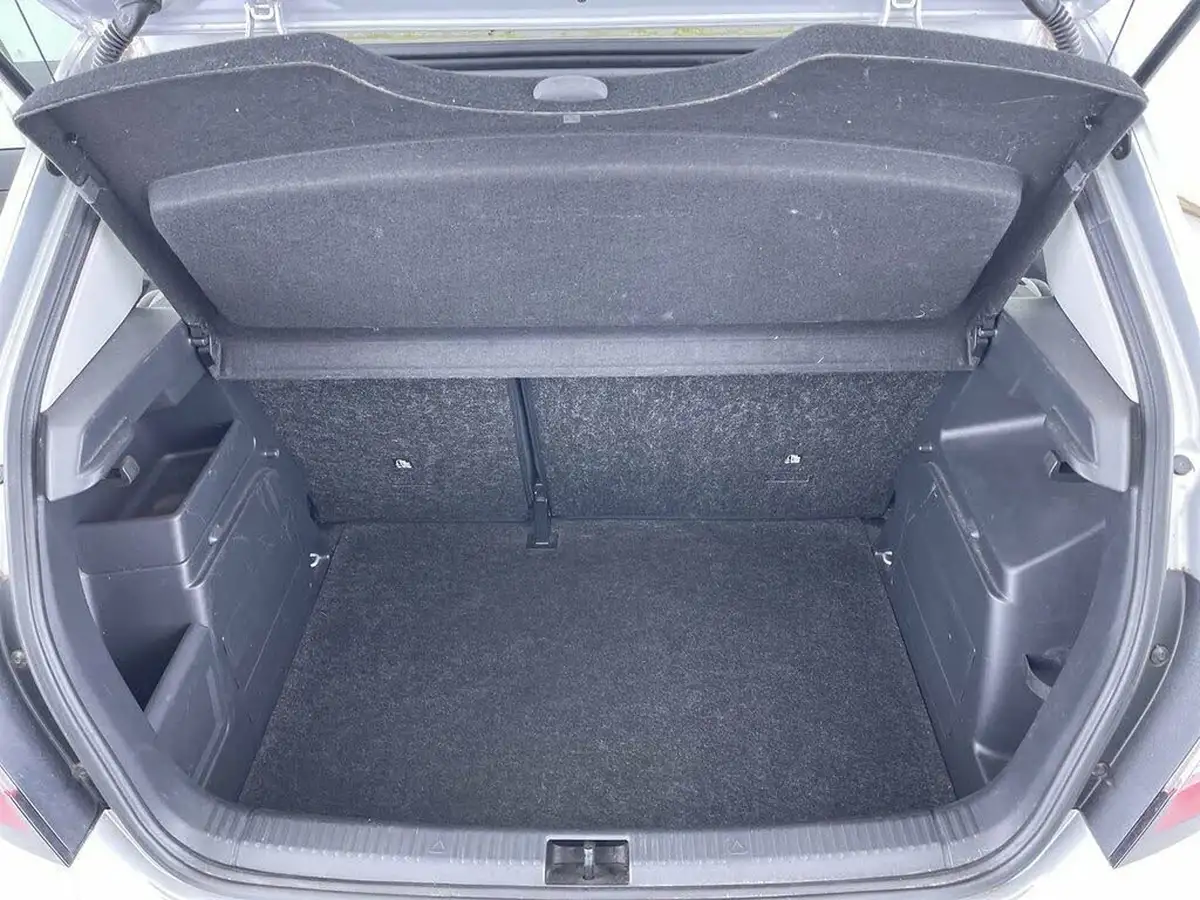 2019-skoda-fabia-10-tsi-se-l-95ps-hatchback-big-9