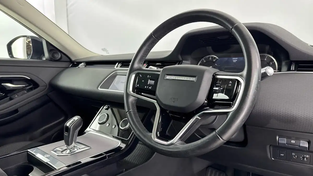 2021-land-rover-range-rover-evoque-20-p200-big-8