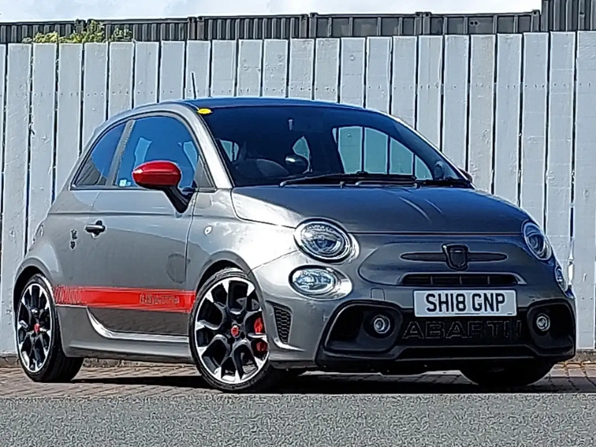 2018-abarth-595-14-tjet-competizione-big-0