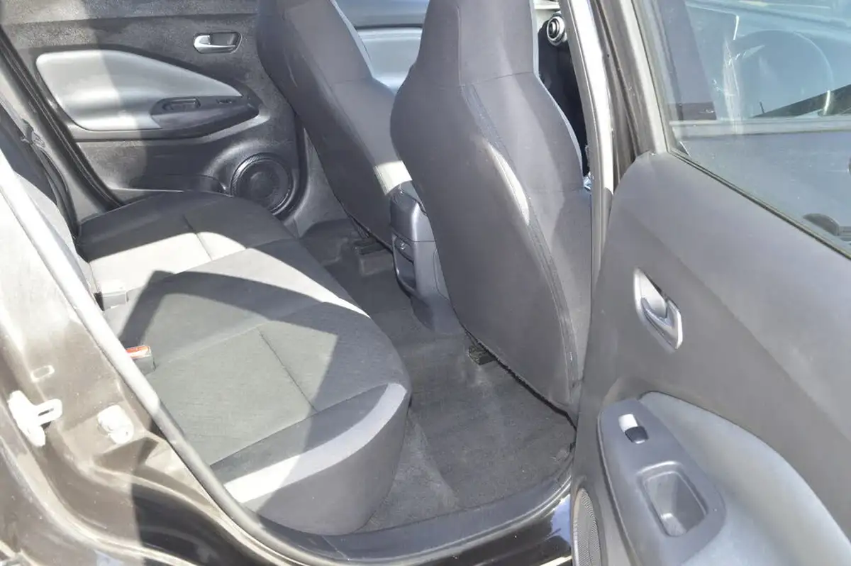 2021-nissan-juke-10-dig-t-enigma-dct-big-11