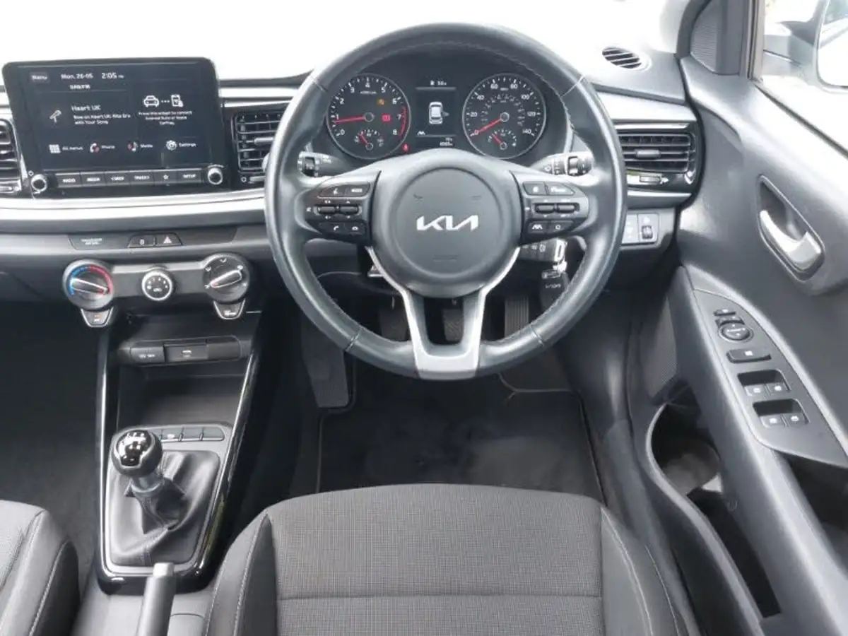 2023-kia-rio-12-dpi-2-big-6