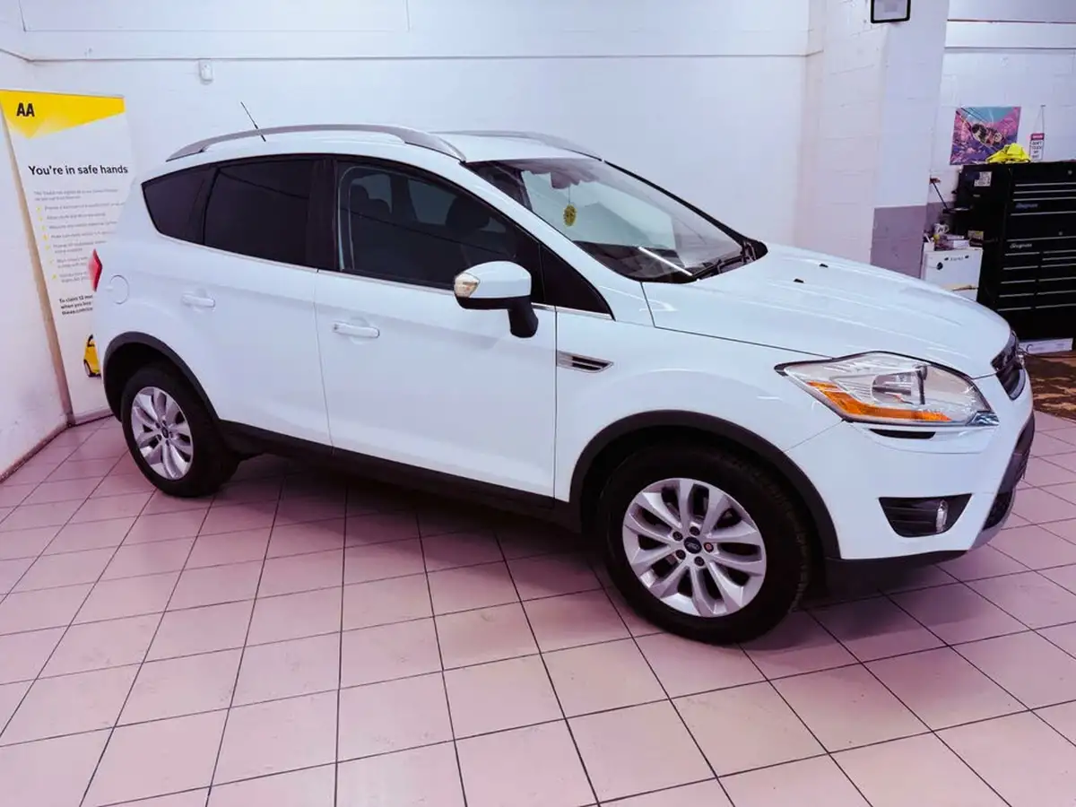 2012-ford-kuga-20td-titanium-163ps-4x4-big-1