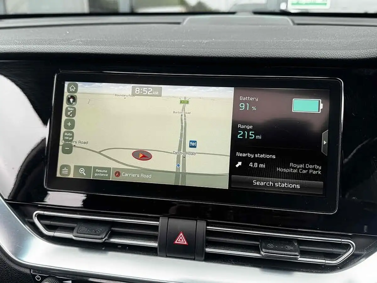 2021-kia-e-niro-ev-4-big-36