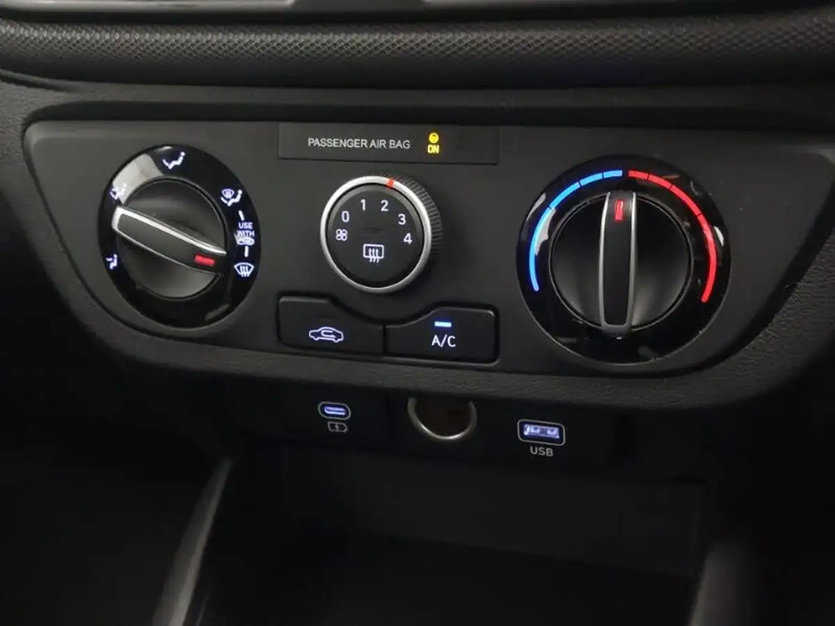 2024-hyundai-i10-10-advance-67ps-auto-big-12