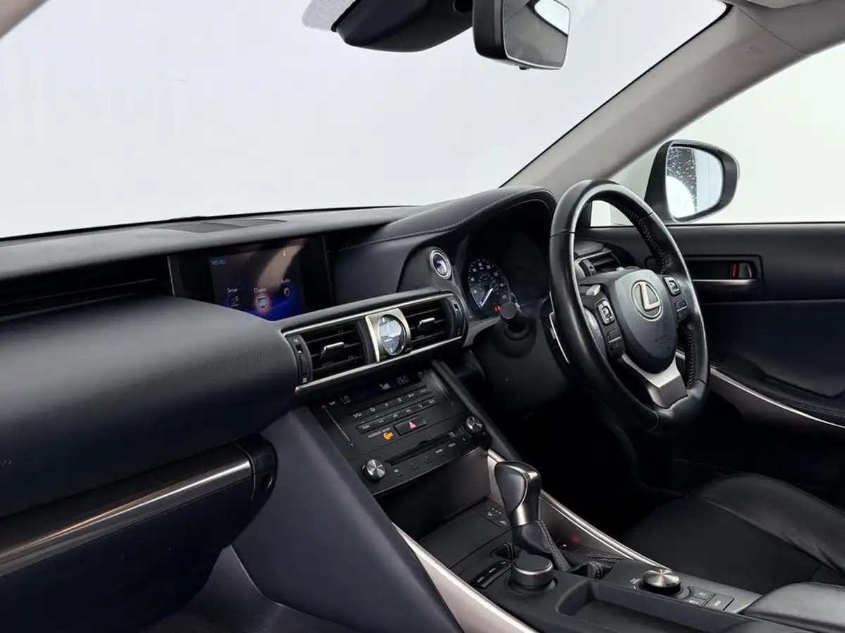 2018-lexus-is-300h-25-advance-lexus-navigation-big-15
