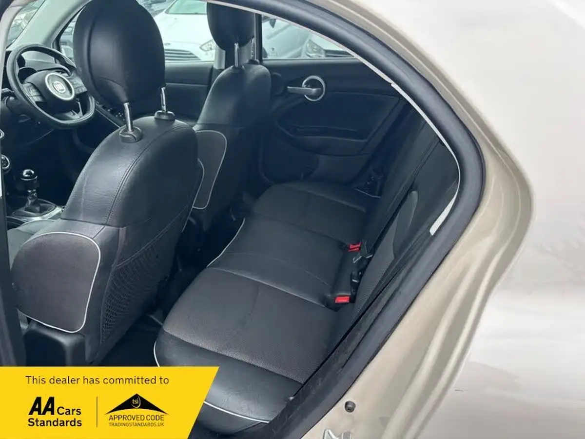2016-fiat-500x-14-multiair-cross-140bhp-big-16