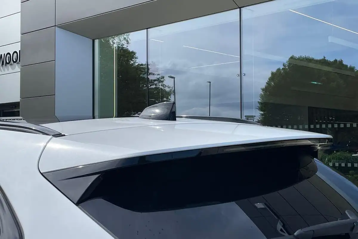 2023-jaguar-f-pace-20-d200-r-dynamic-se-black-big-31
