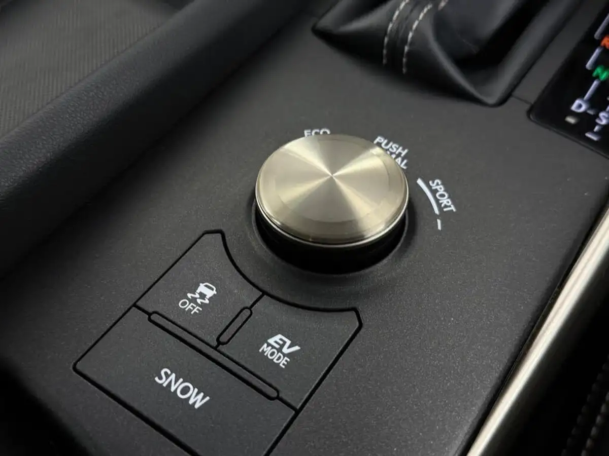 2018-lexus-is-300h-25-advance-lexus-navigation-big-43