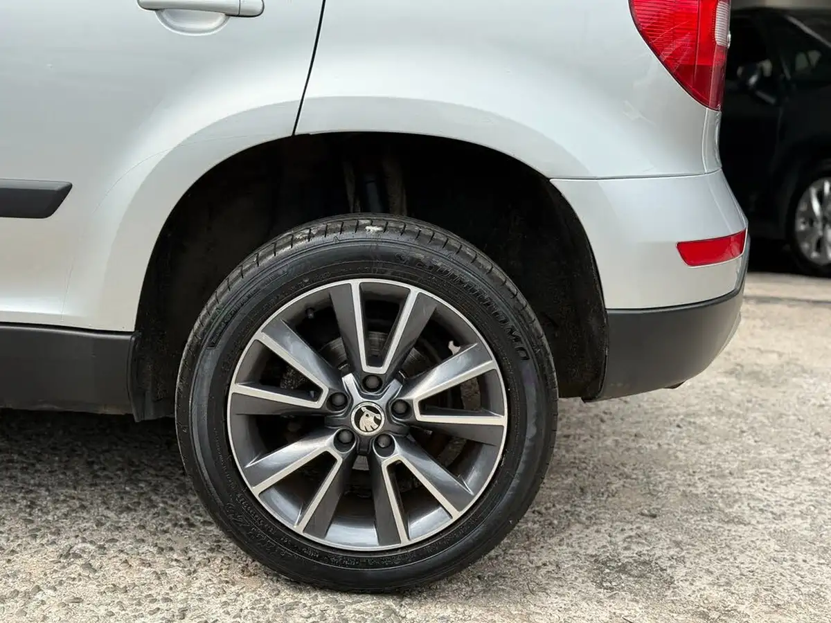 2017-skoda-yeti-outdoor-12-tsi-se-drive-dsg-big-53