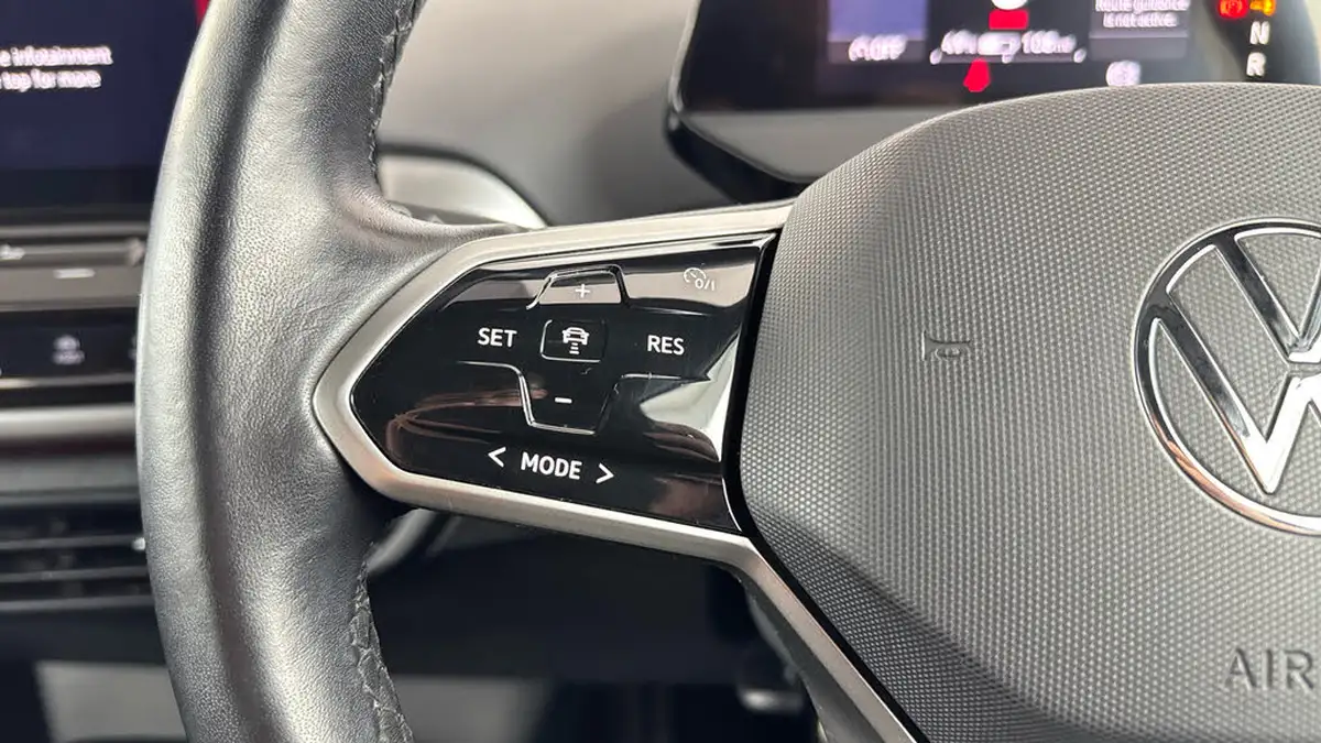 2021-volkswagen-id4-e-first-edition-big-20