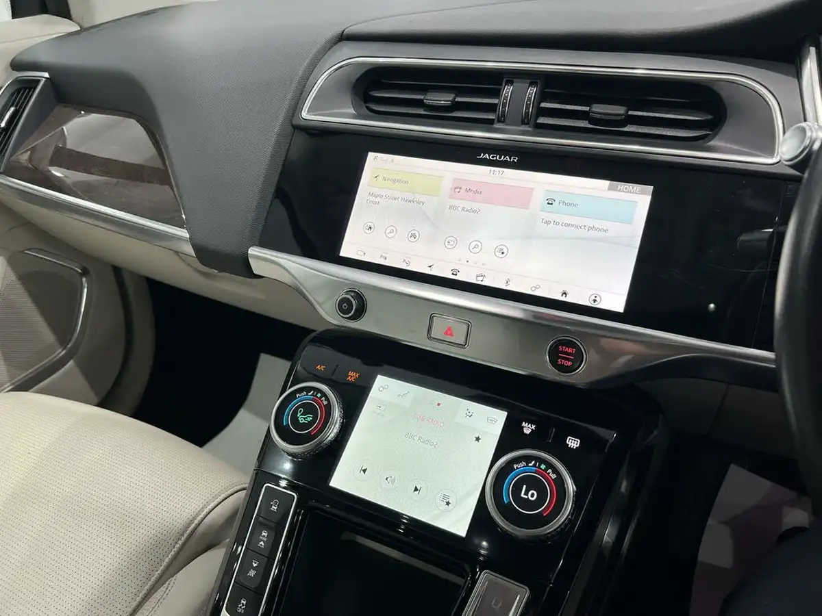 2019-jaguar-i-pace-ev400-hse-big-33