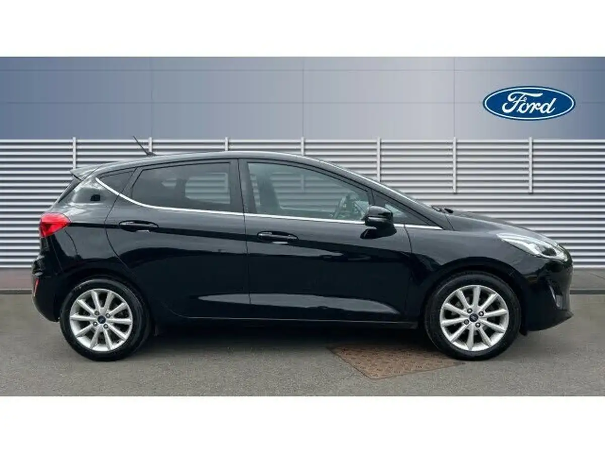 2019-ford-fiesta-10t-titanium-125ps-5d-big-4