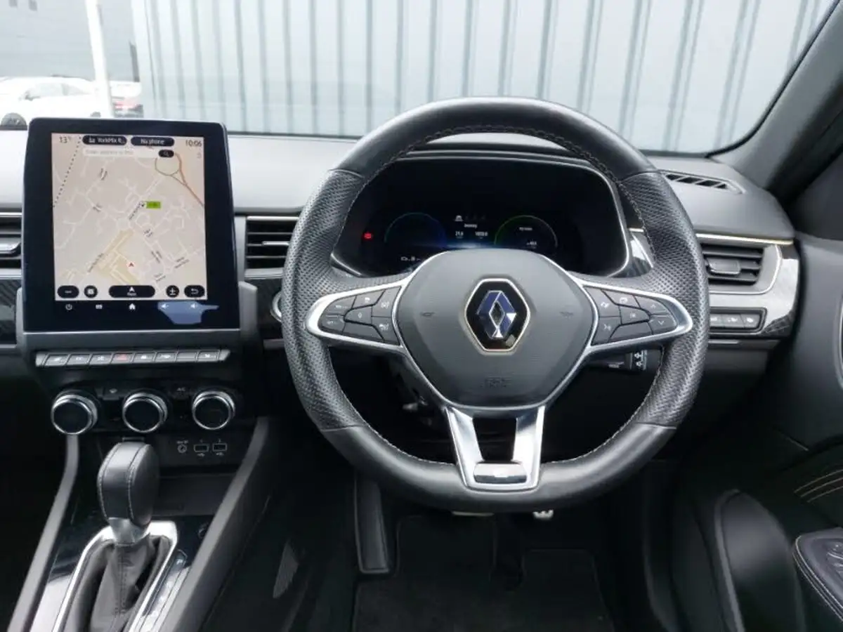2023-renault-arkana-16-e-tech-engineered-big-6