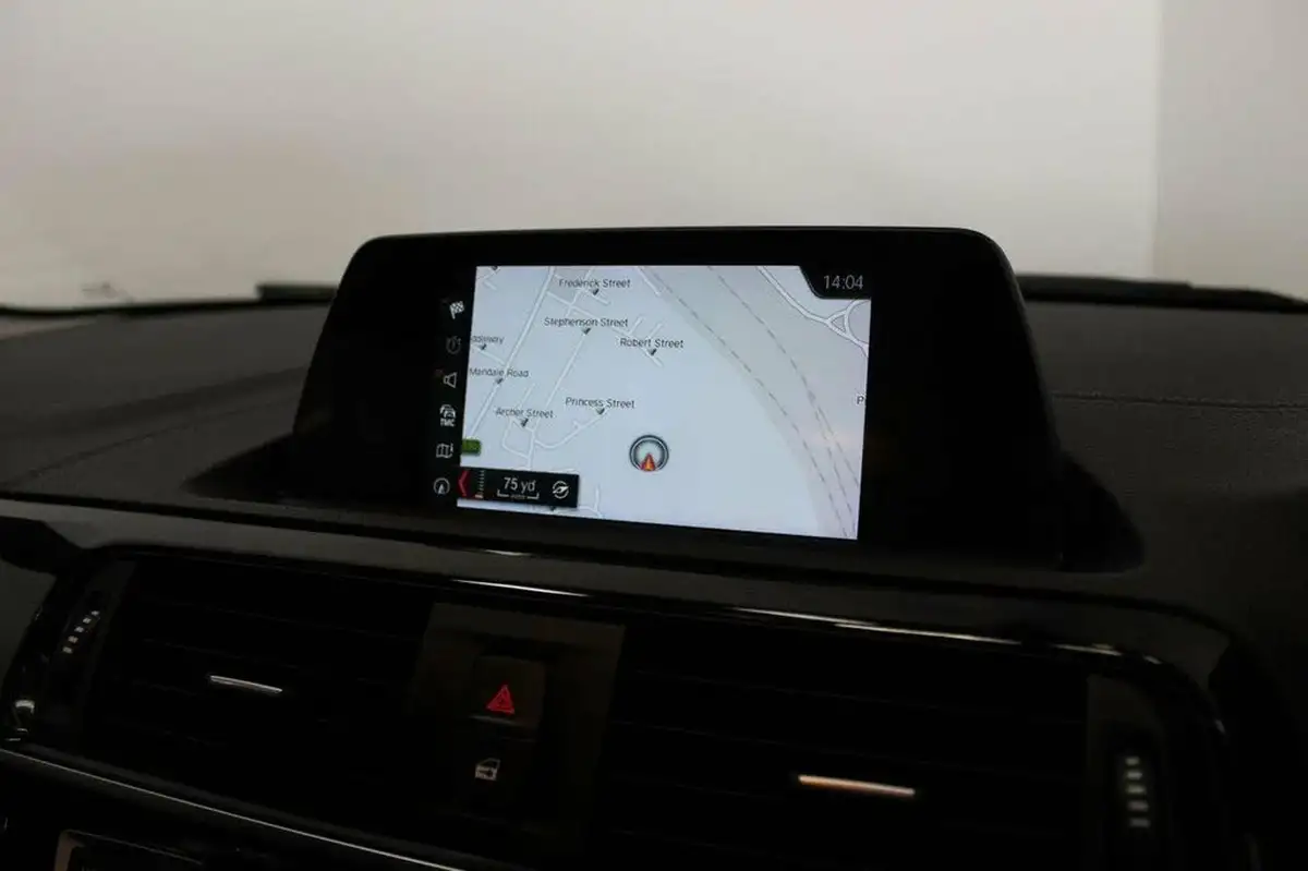 2017-bmw-2-series-big-33