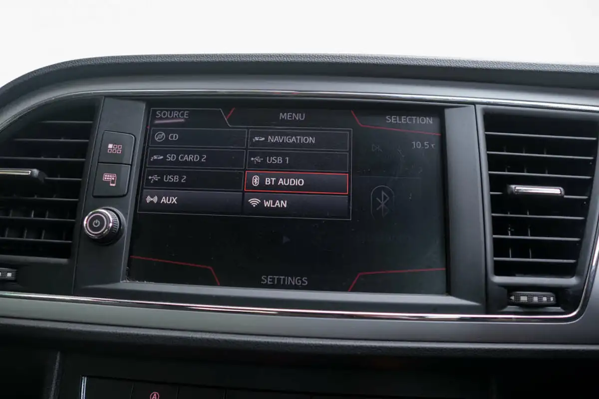 2018-seat-leon-10-tsi-se-dynamic-hatchback-big-28