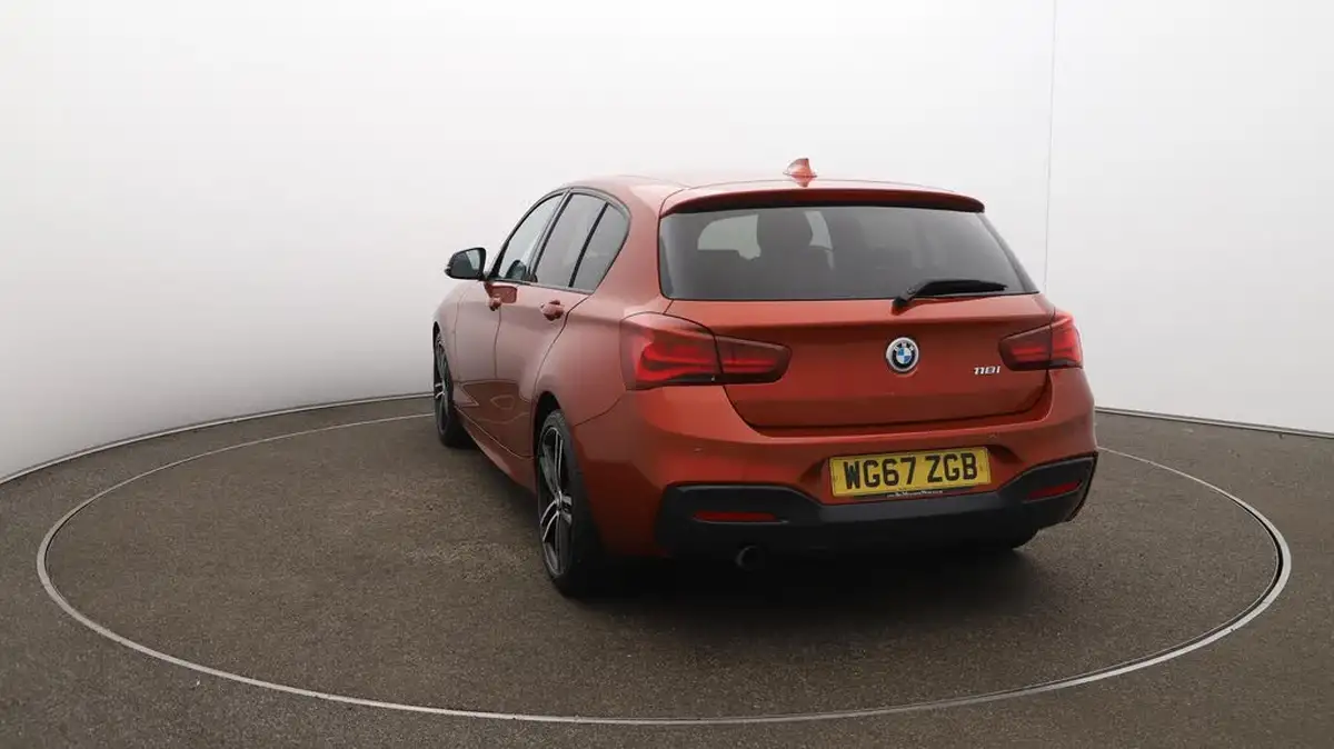 2017-bmw-1-series-15-118i-m-sport-shadow-edition-5d-auto-big-60