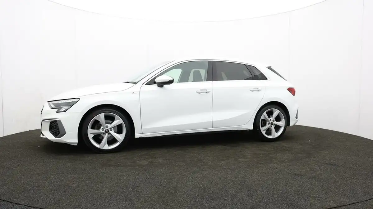 2022-audi-a3-15-35-tfsi-s-line-sportback-5d-tronic-big-67