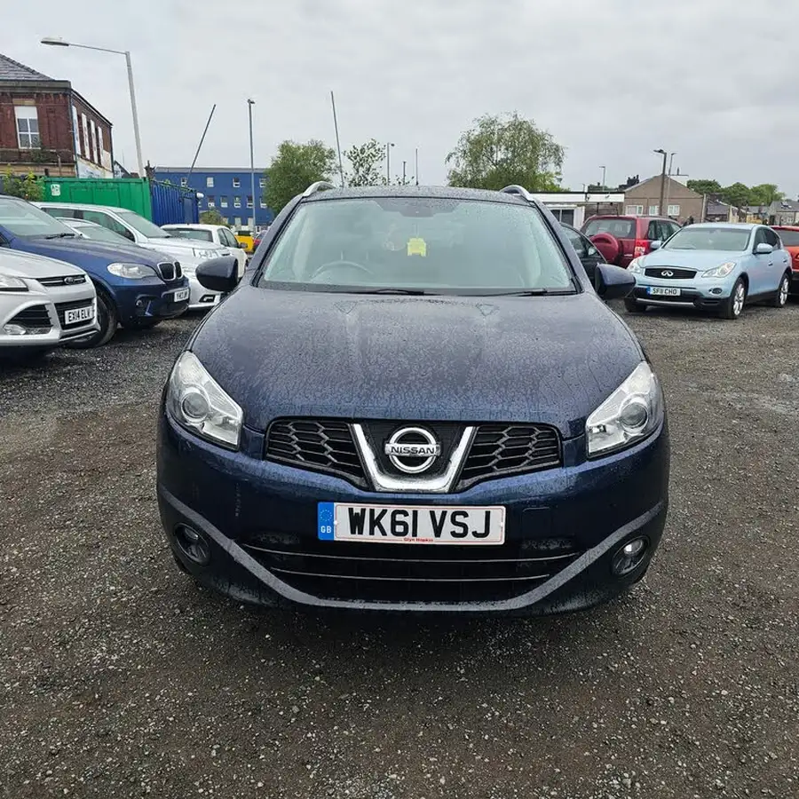 2011-nissan-qashqai-15td-n-tec-big-1
