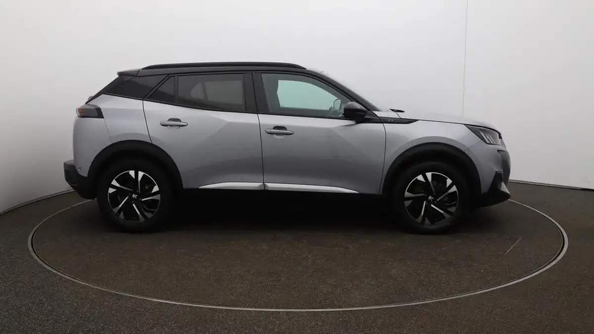 2023-peugeot-2008-suv-e-gt-136bhp-50kwh-station-wagon-big-48