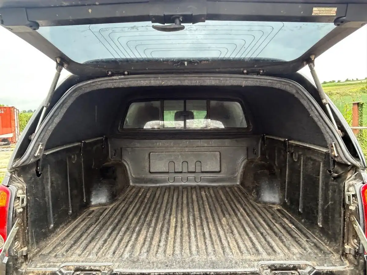 2014-mitsubishi-l200-25td-trojan-big-10