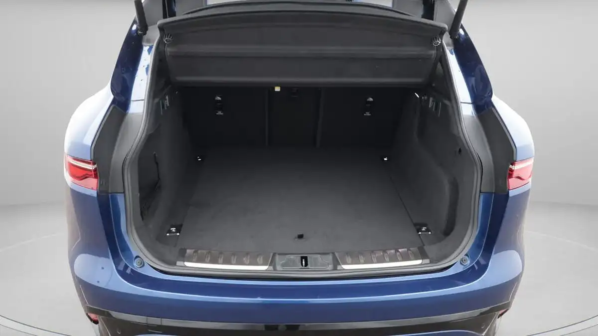 2021-jaguar-f-pace-20-p250-r-dynamic-se-big-17