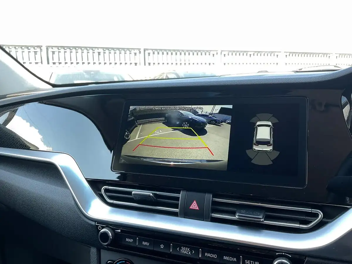 2021-kia-e-niro-ev-3-big-35