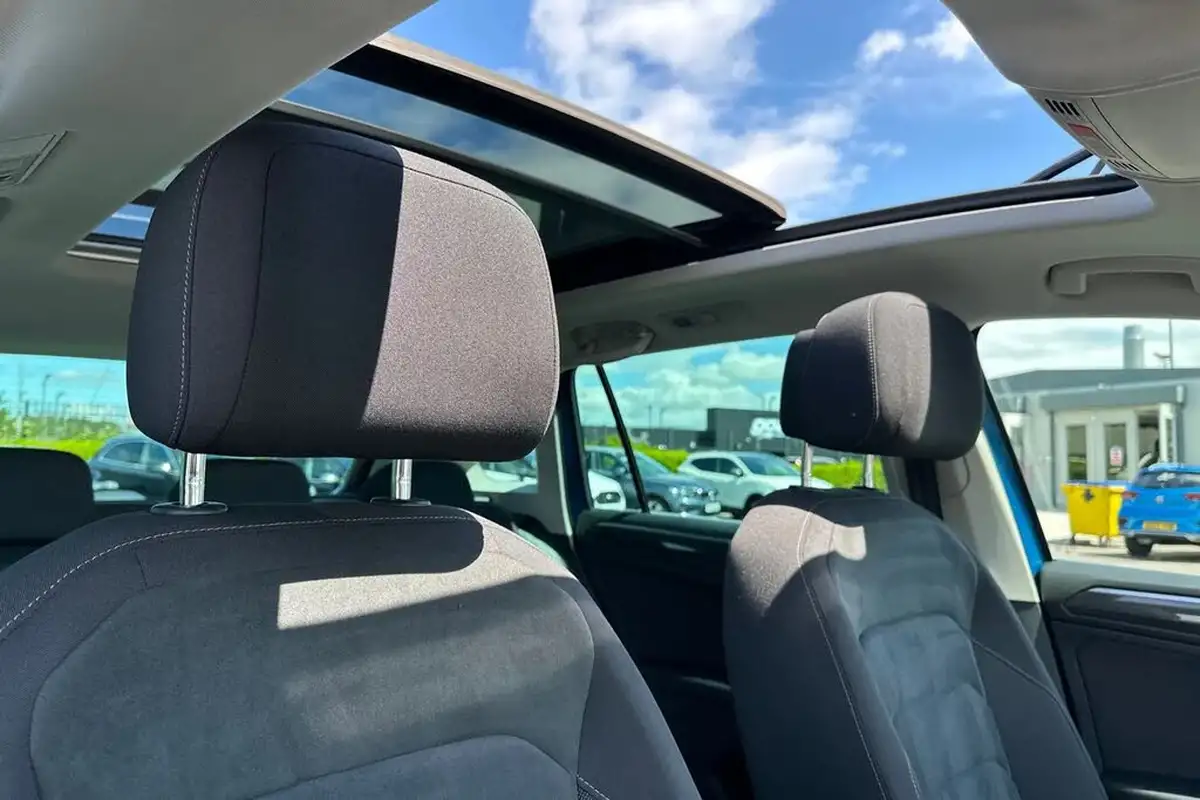 2019-volkswagen-tiguan-15-tsi-sel-big-22