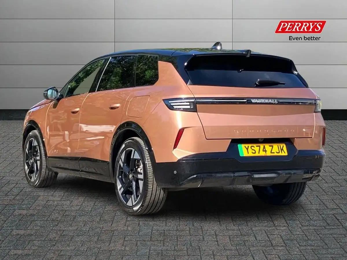 2024-vauxhall-grandland-e-ultimate-big-1