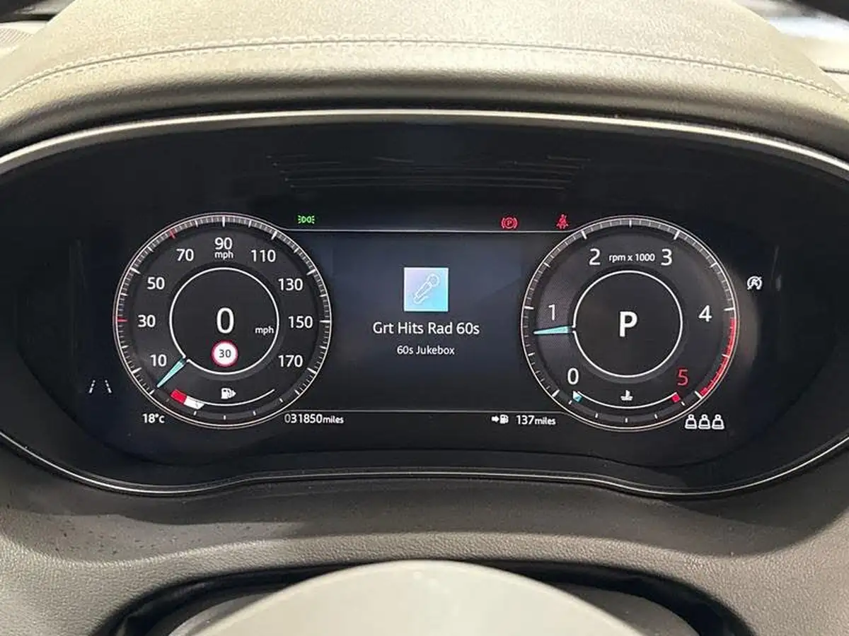 2021-jaguar-e-pace-20-d200-r-dynamic-se-big-18