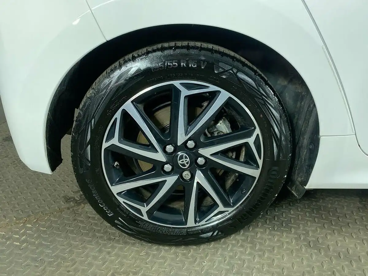 2023-toyota-yaris-15-vvt-i-design-big-11