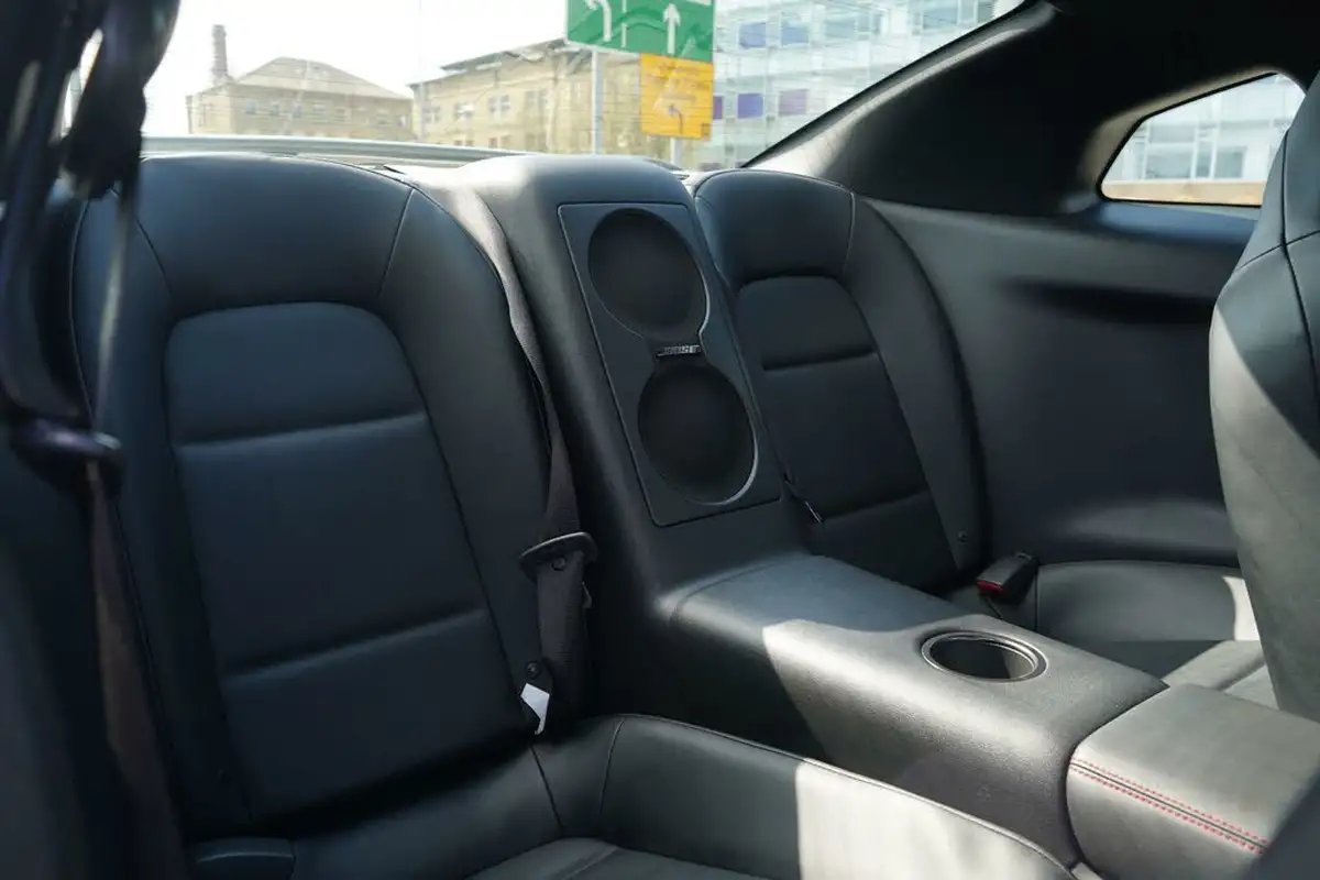 2017-nissan-gt-r-38-recaro-big-19