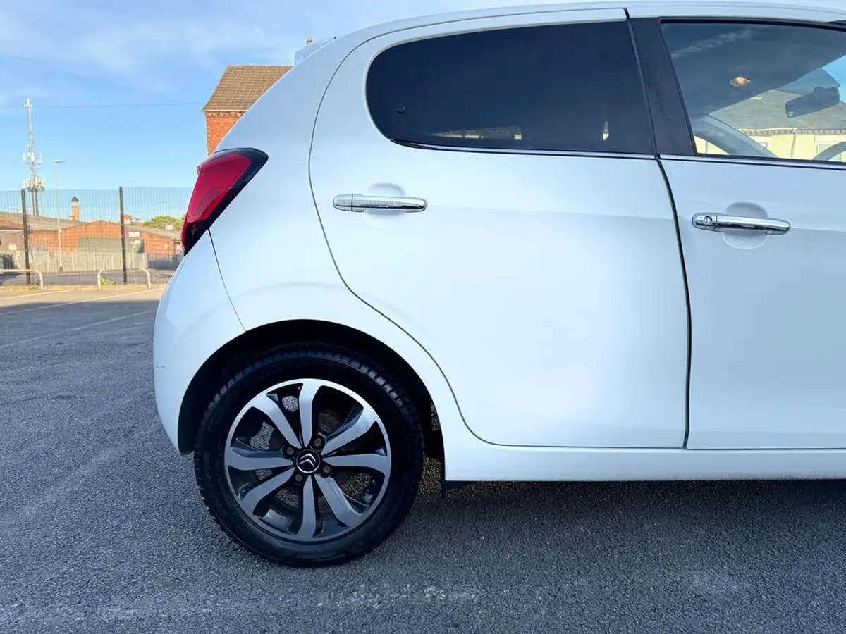 2017-citroen-c1-12-puretech-flair-5d-big-10