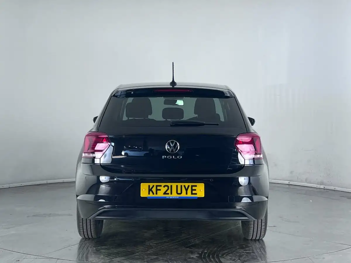 2021-volkswagen-polo-10-tsi-match-dsg-big-8