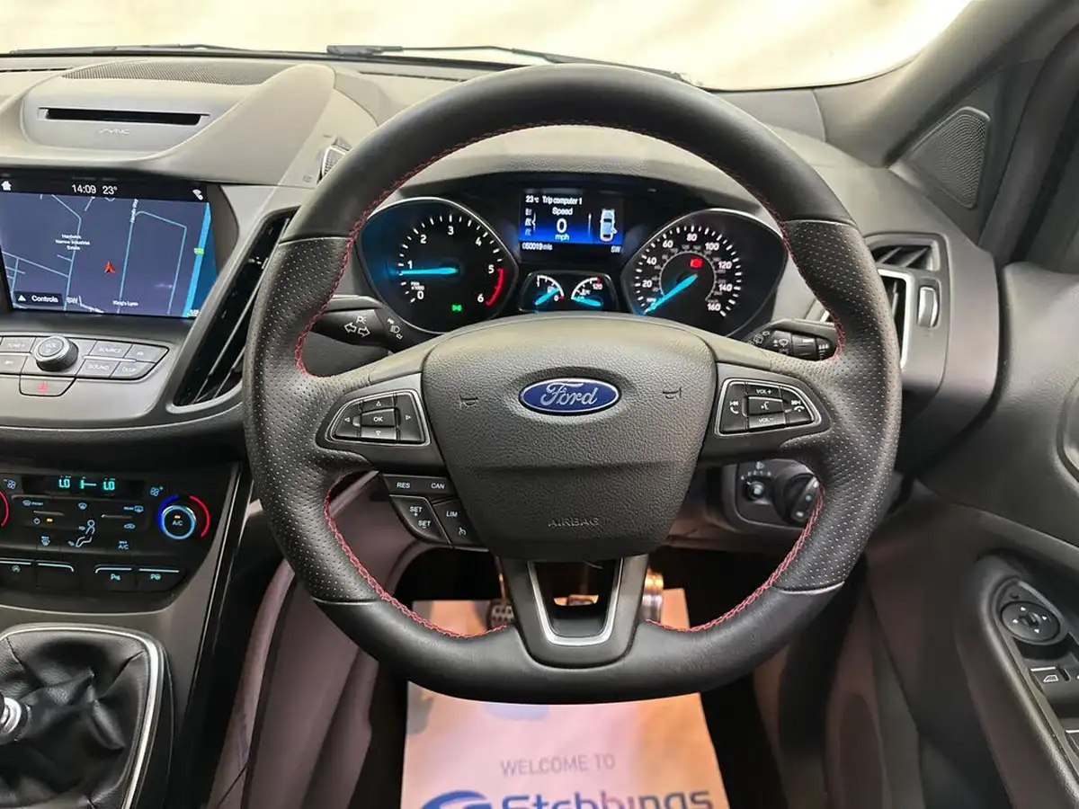 2019-ford-kuga-15tdci-st-line-ss-big-19