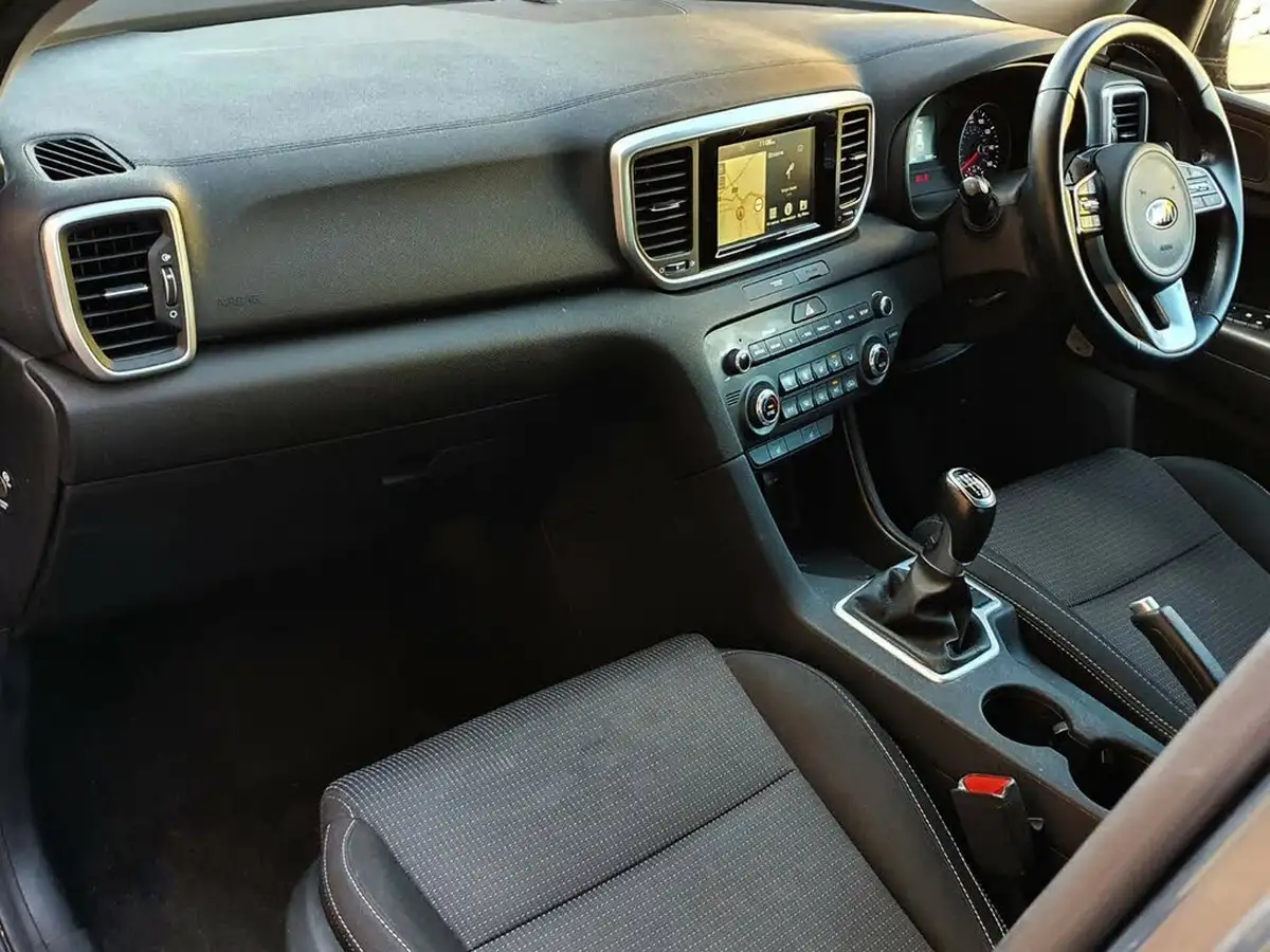 2020-kia-sportage-16crdi-2-48v-dct-big-6