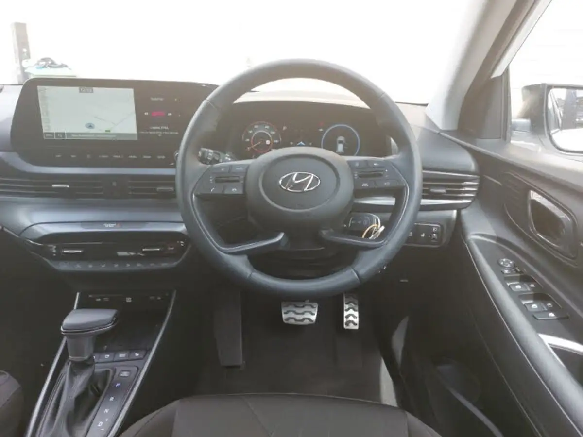 2024-hyundai-bayon-10-t-gdi-premium-120ps-48-volt-mhev-dct-big-6