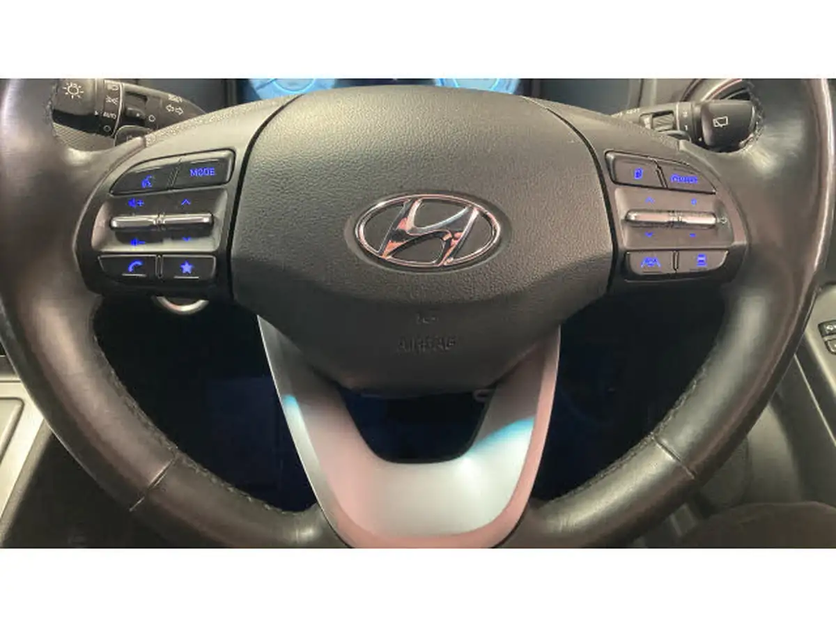 2022-hyundai-kona-e-premium-204ps-64kwh-7kw-obc-big-33