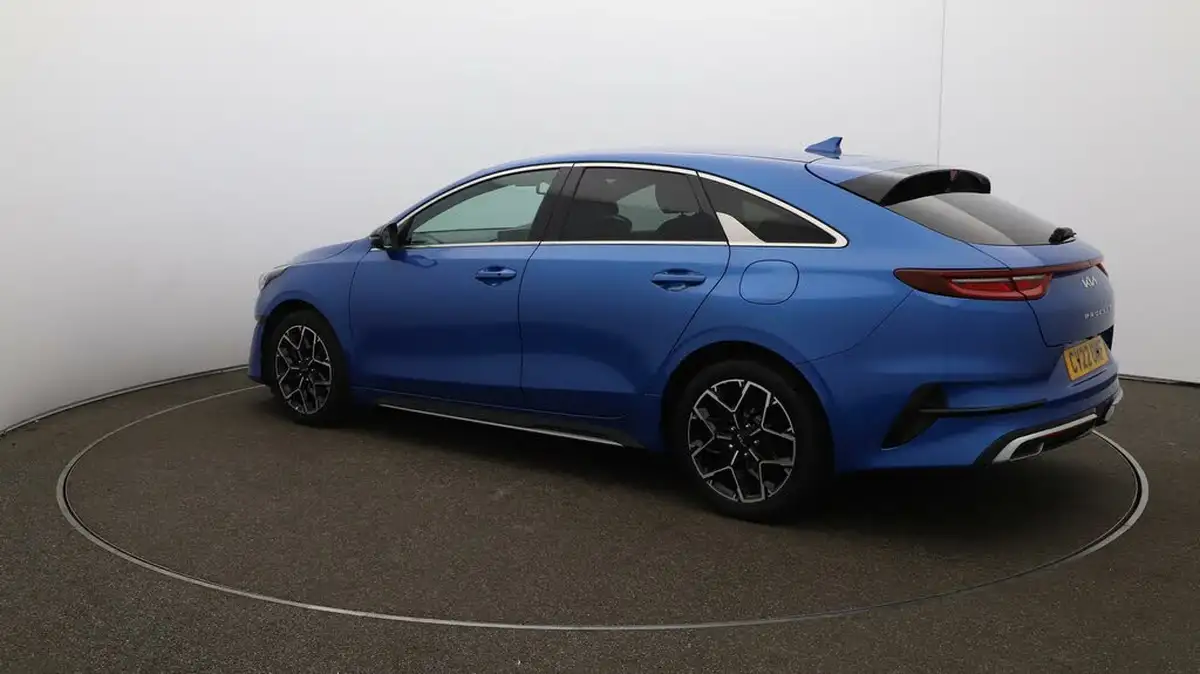 2022-kia-pro-ceed-15-t-gdi-gt-line-big-34