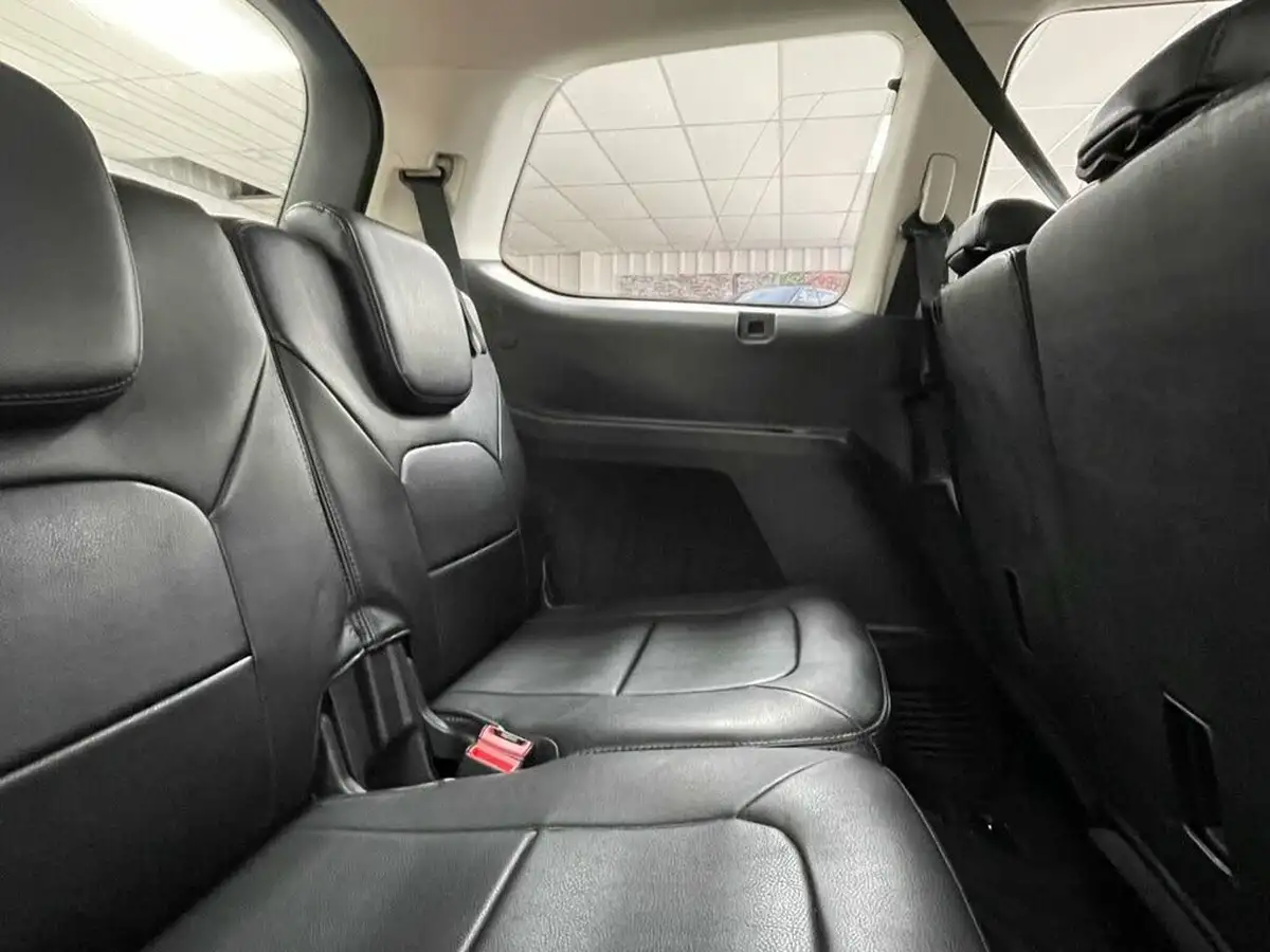 2021-ford-galaxy-20-zetec-big-26