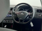 2016-volkswagen-polo-small-16