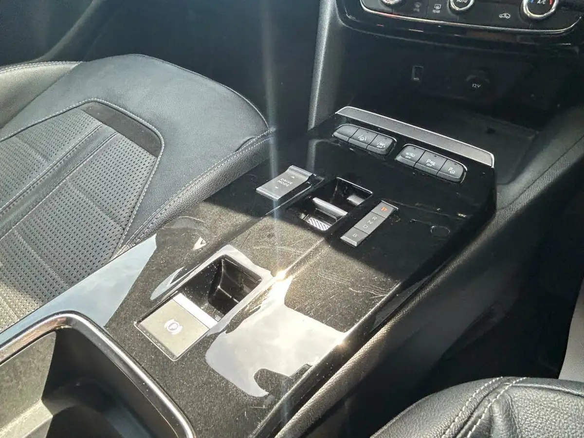 2021-vauxhall-mokka-e-launch-edition-big-35